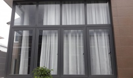 Dịch vụ lắp đặt thi công cửa nhôm kính Việt Pháp